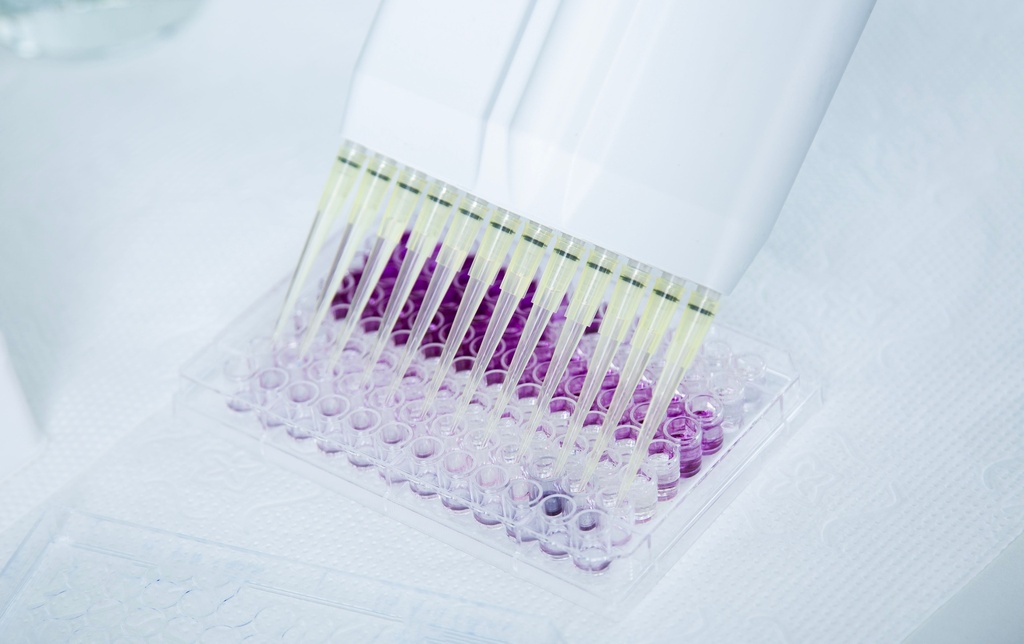 8-Channel Multi-Channel Pipette 50-300uL